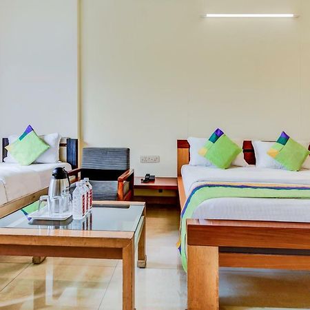 Treebo Trend Surya Nashik Hotell Eksteriør bilde
