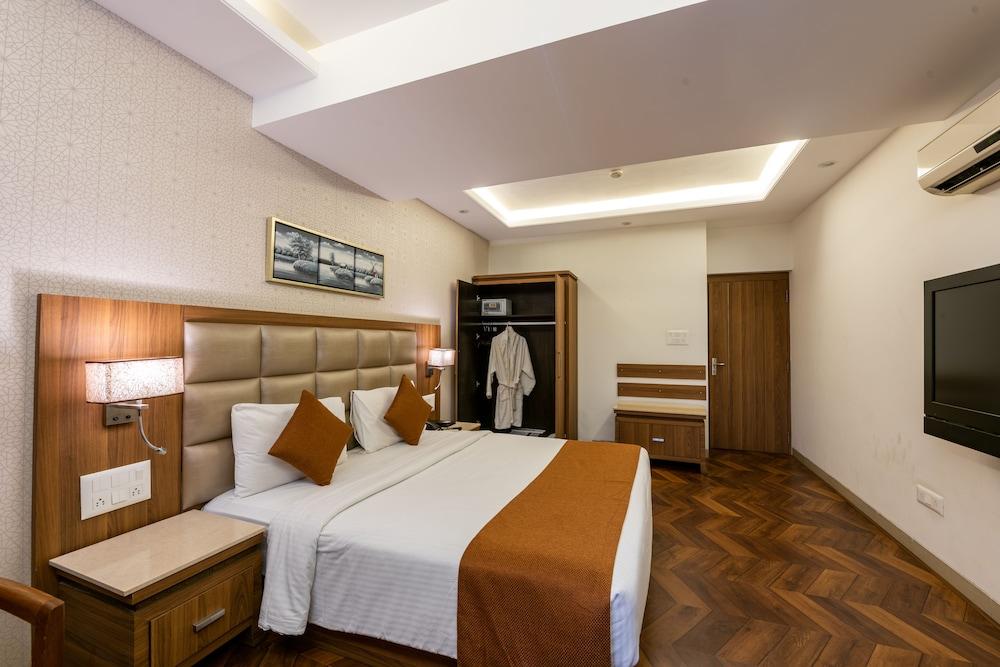 Treebo Trend Surya Nashik Hotell Eksteriør bilde