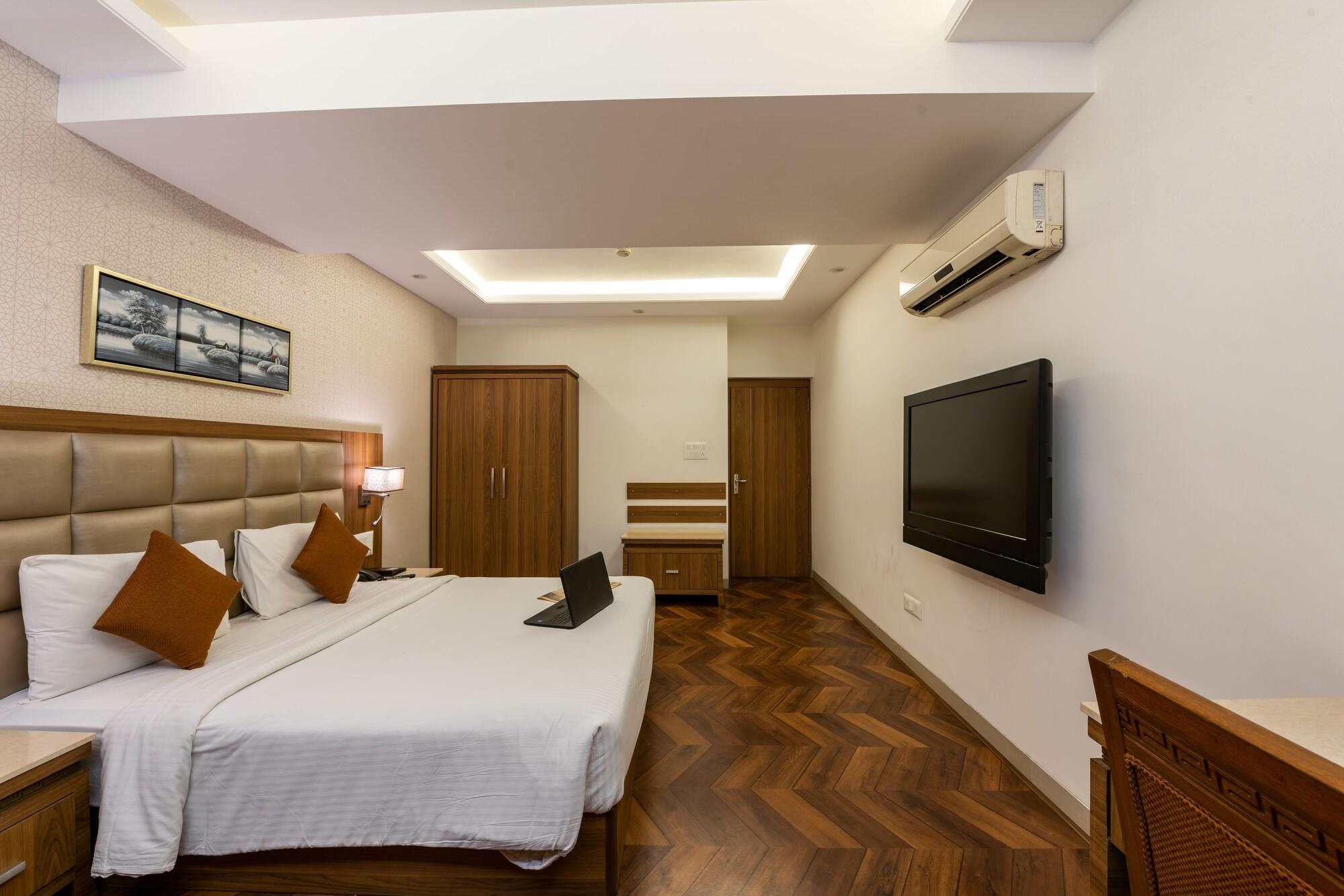 Treebo Trend Surya Nashik Hotell Eksteriør bilde